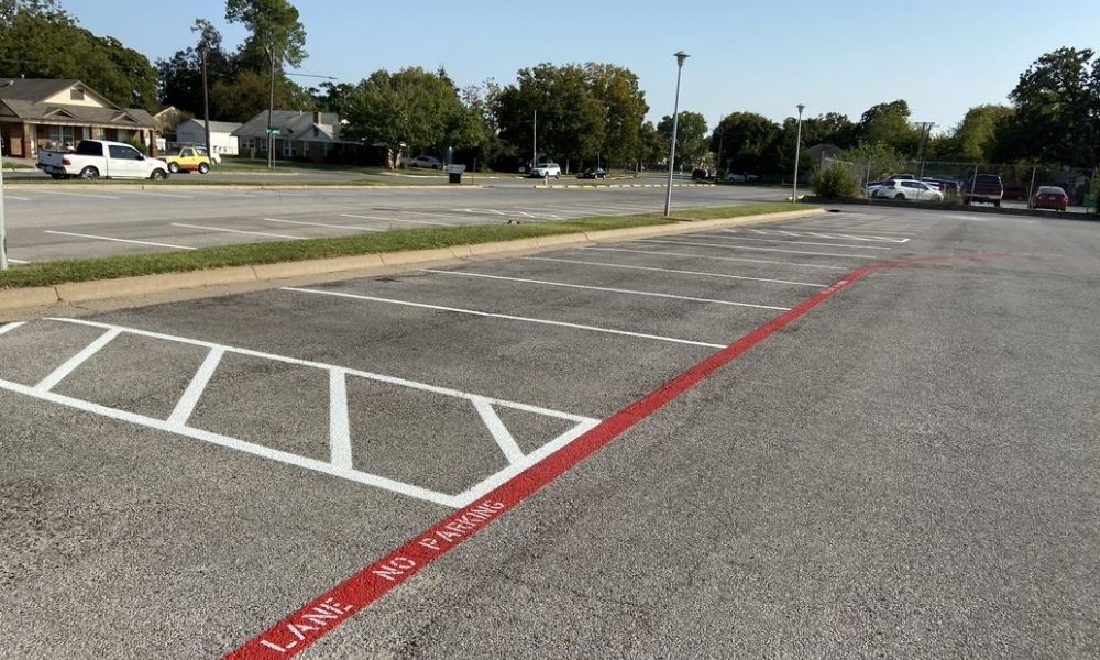 Is your parking lot in need of striping, but you’re unsure what type of paint is best and why. Read on! Let Precise Property Management share its two cents.