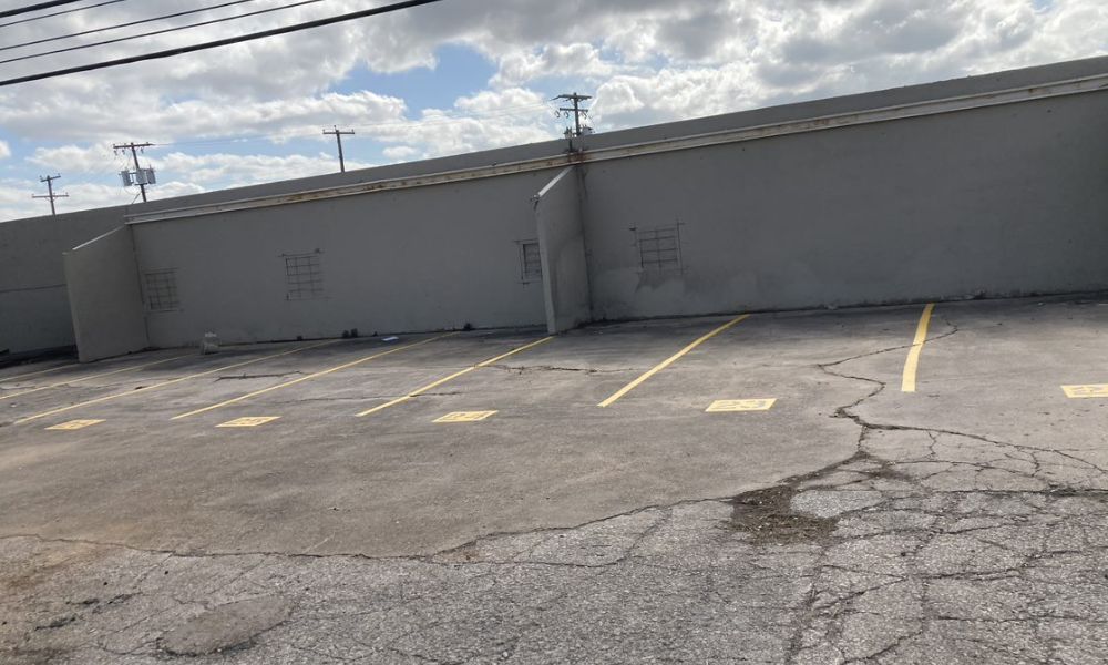 5 Signs Your Parking Lot Should Be Redone