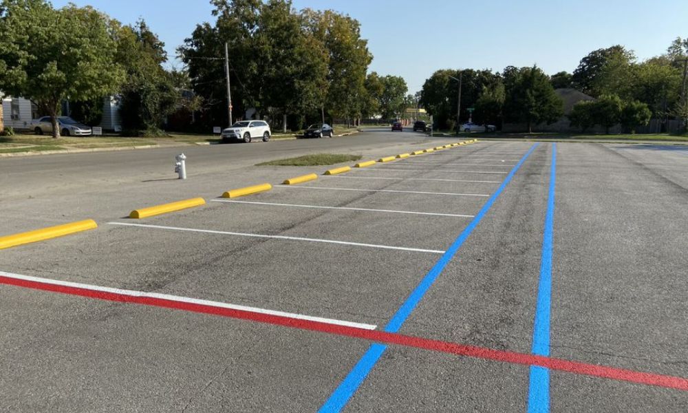 5 Reasons Why Your Parking Lot Needs Lines